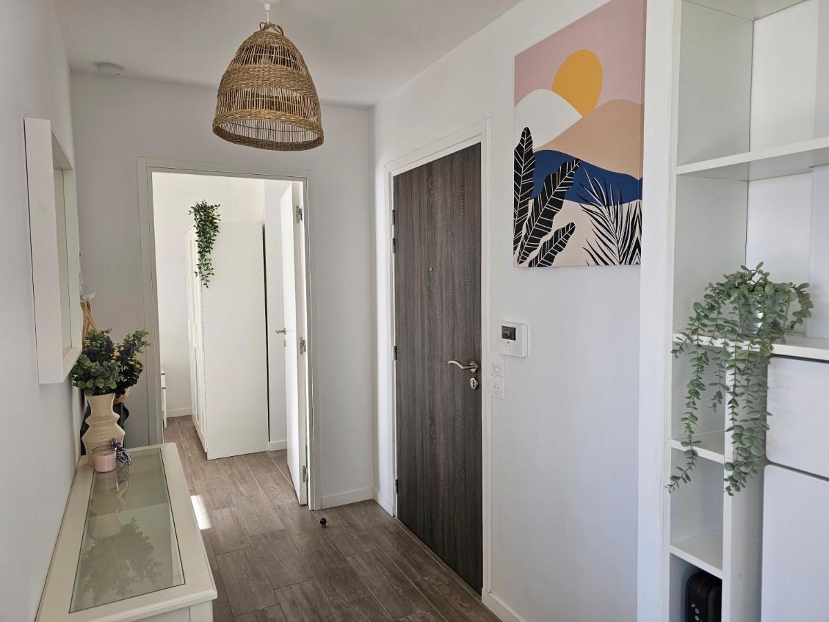 Lakeside Provence - Appartement 4 Etoiles Face Au Lac De Monteux Eksteriør bilde