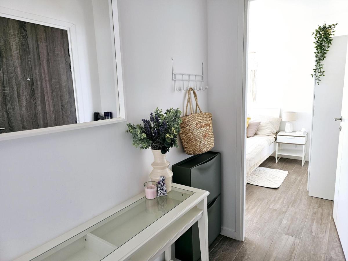 Lakeside Provence - Appartement 4 Etoiles Face Au Lac De Monteux Eksteriør bilde