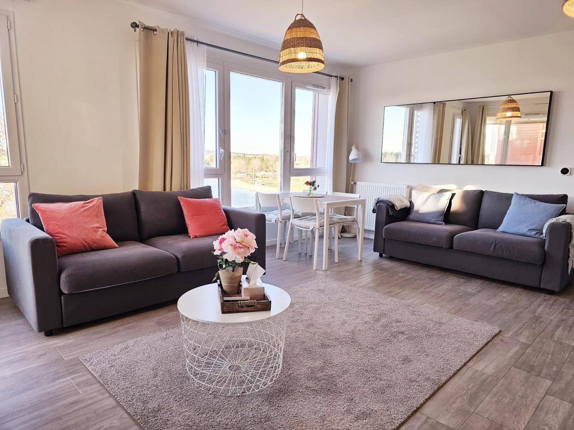Lakeside Provence - Appartement 4 Etoiles Face Au Lac De Monteux Eksteriør bilde